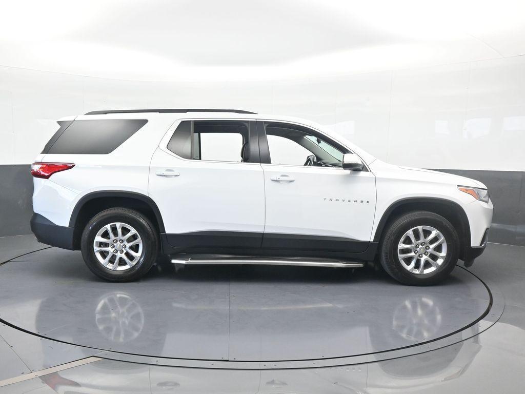used 2021 Chevrolet Traverse car, priced at $20,587