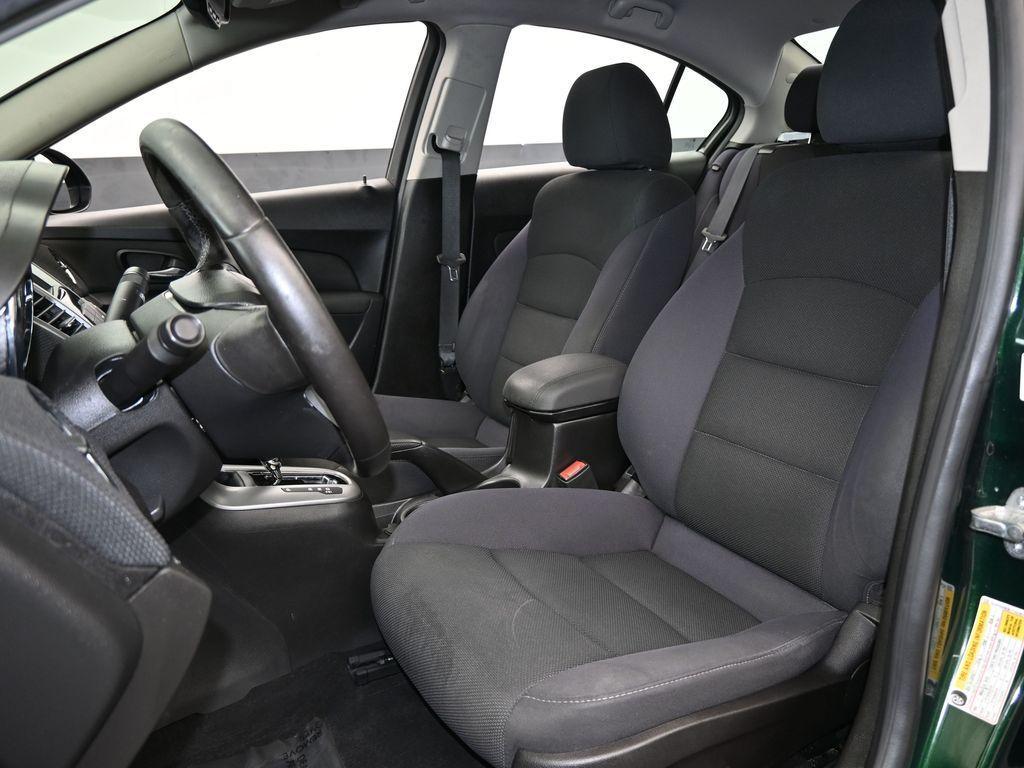 used 2014 Chevrolet Cruze car, priced at $8,500