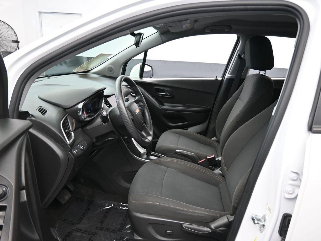 used 2022 Chevrolet Trax car, priced at $17,621