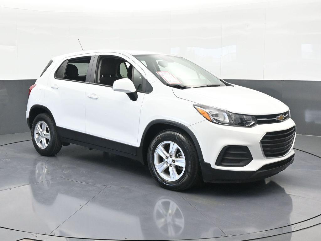 used 2022 Chevrolet Trax car, priced at $17,621