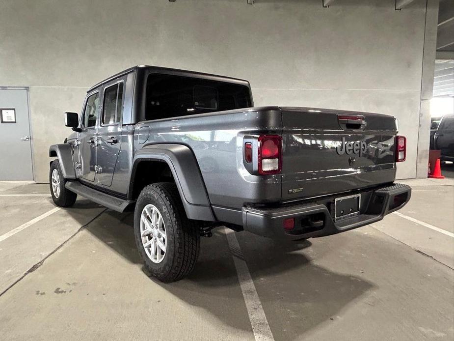 used 2023 Jeep Gladiator car, priced at $39,459