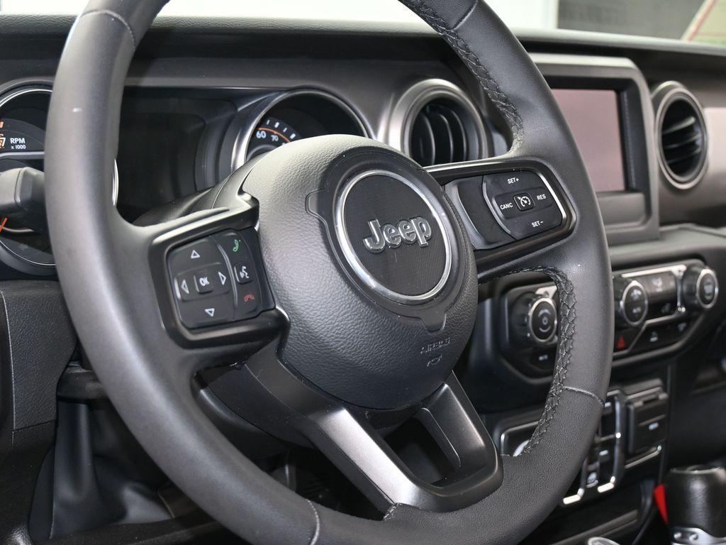 used 2023 Jeep Gladiator car, priced at $33,279