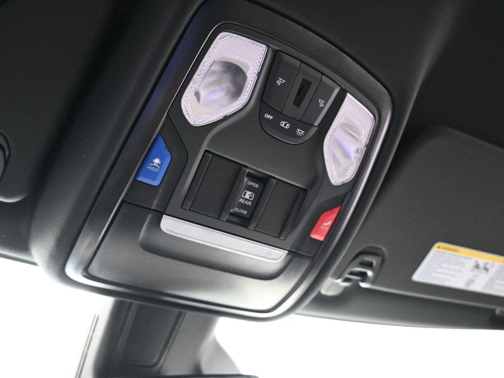 new 2025 Ram 1500 car