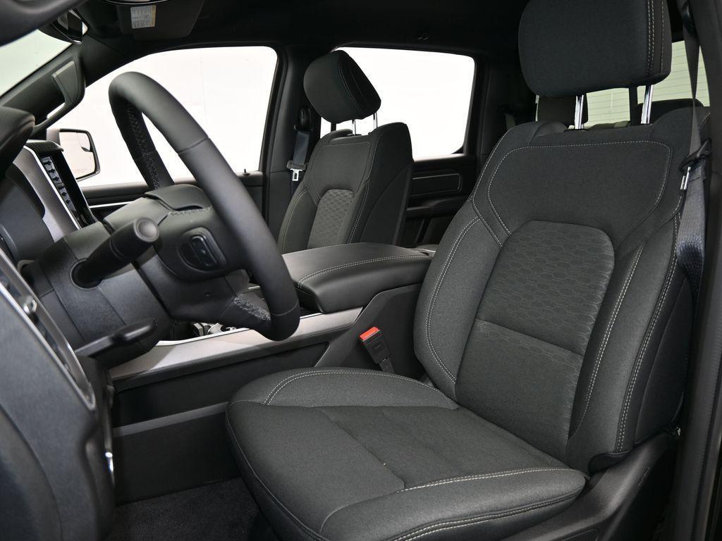 new 2025 Ram 1500 car