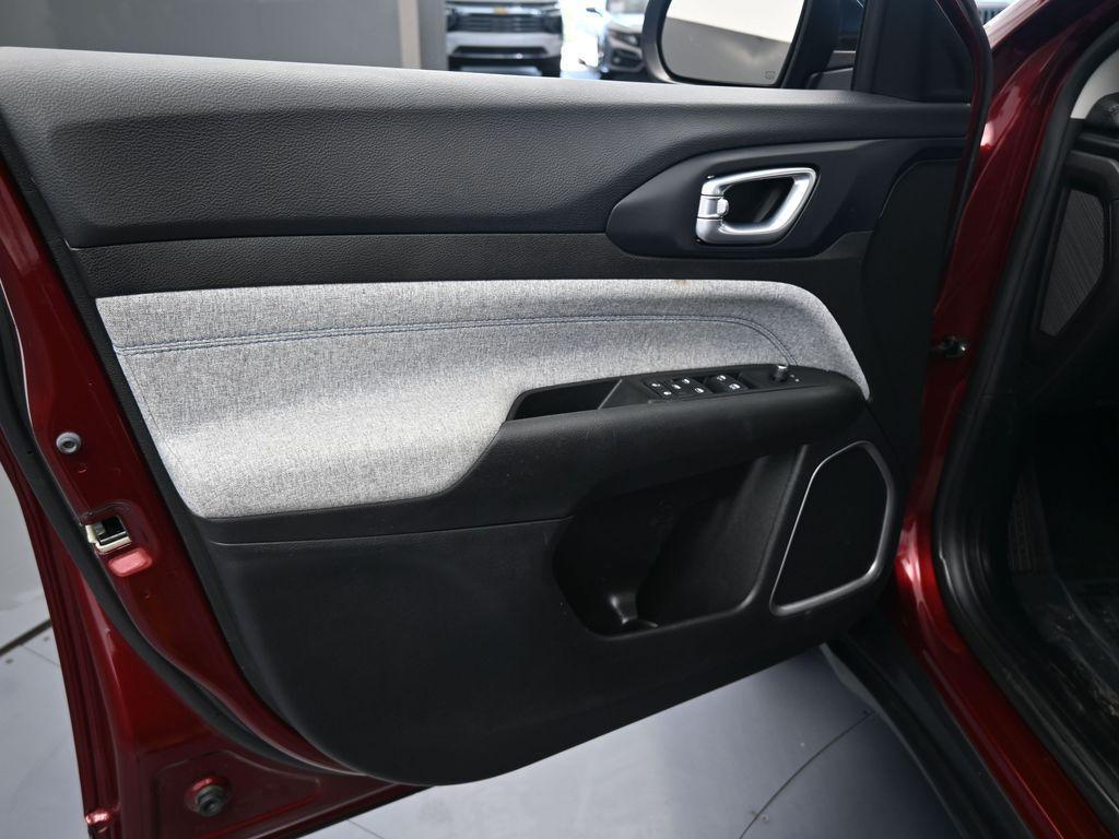 used 2022 Jeep Compass car, priced at $17,222