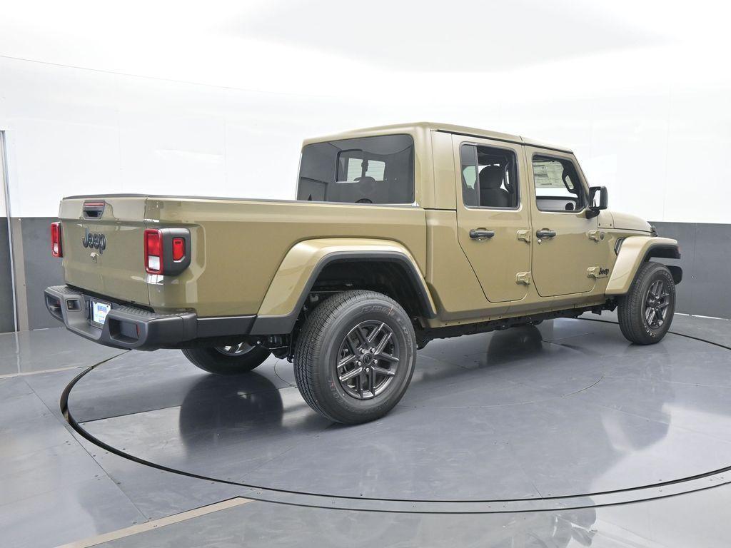new 2025 Jeep Gladiator car