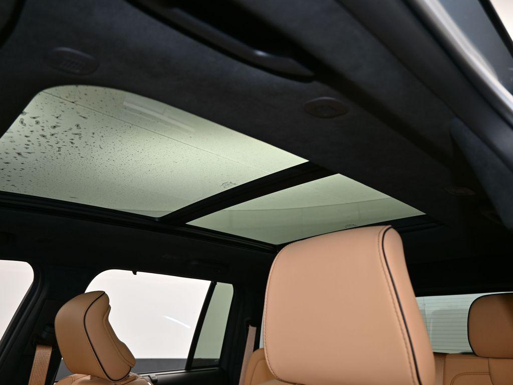 new 2025 Jeep Grand Cherokee car, priced at $61,922