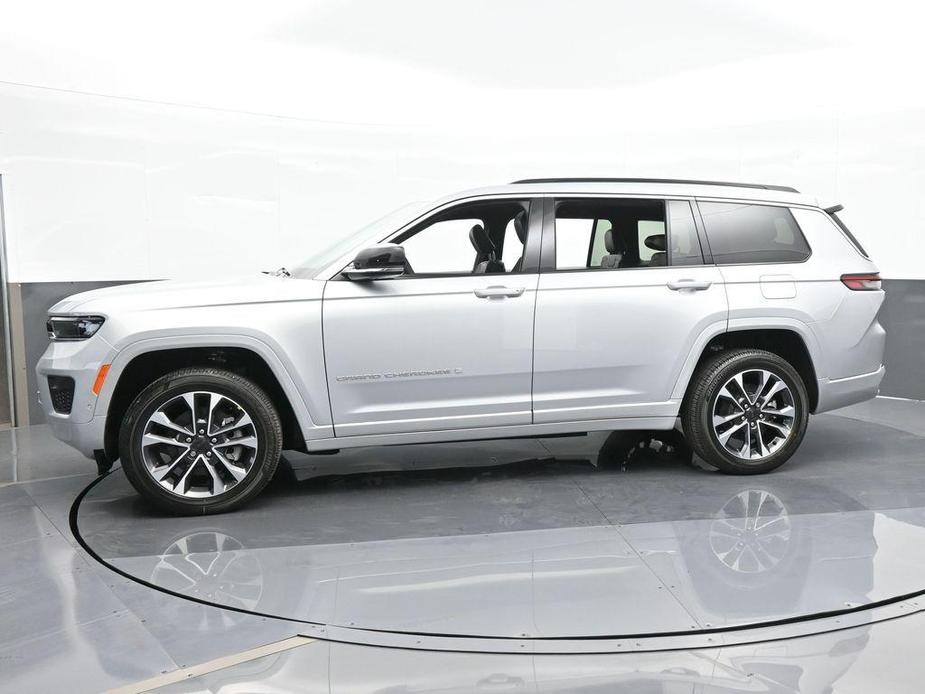 new 2024 Jeep Grand Cherokee L car, priced at $50,210