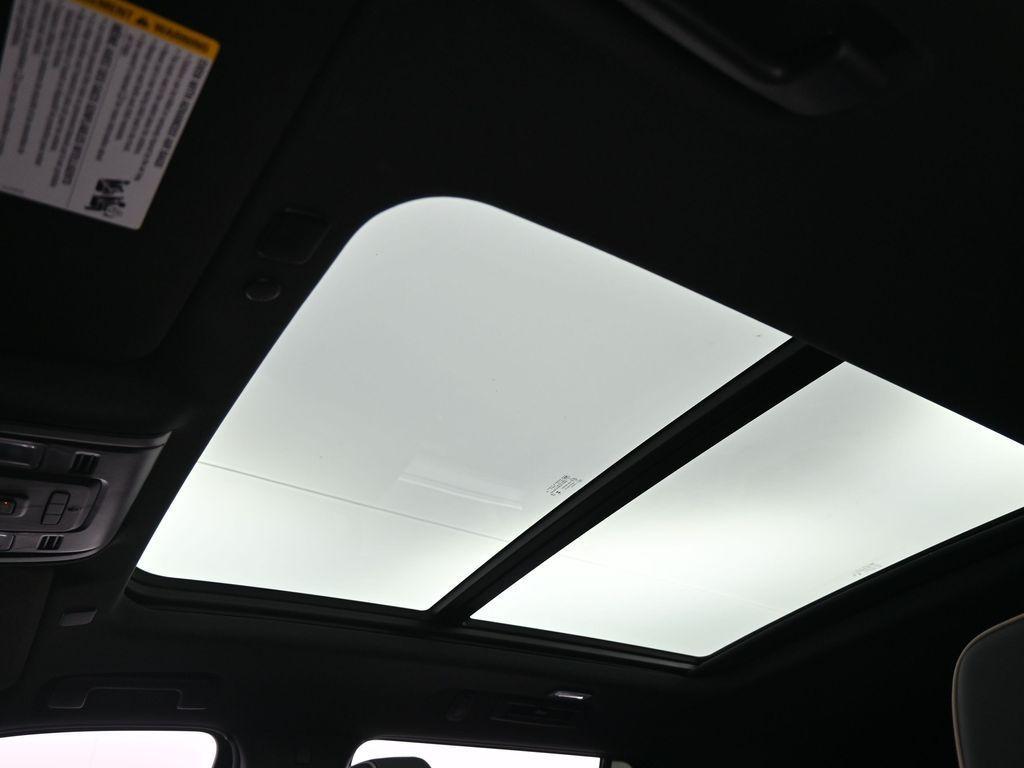 used 2024 Chevrolet Tahoe car, priced at $68,990