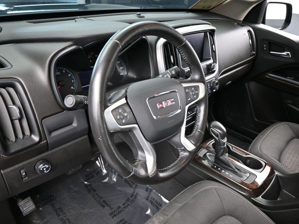 used 2022 GMC Canyon car, priced at $25,994