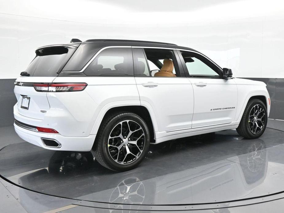 new 2024 Jeep Grand Cherokee car, priced at $53,781