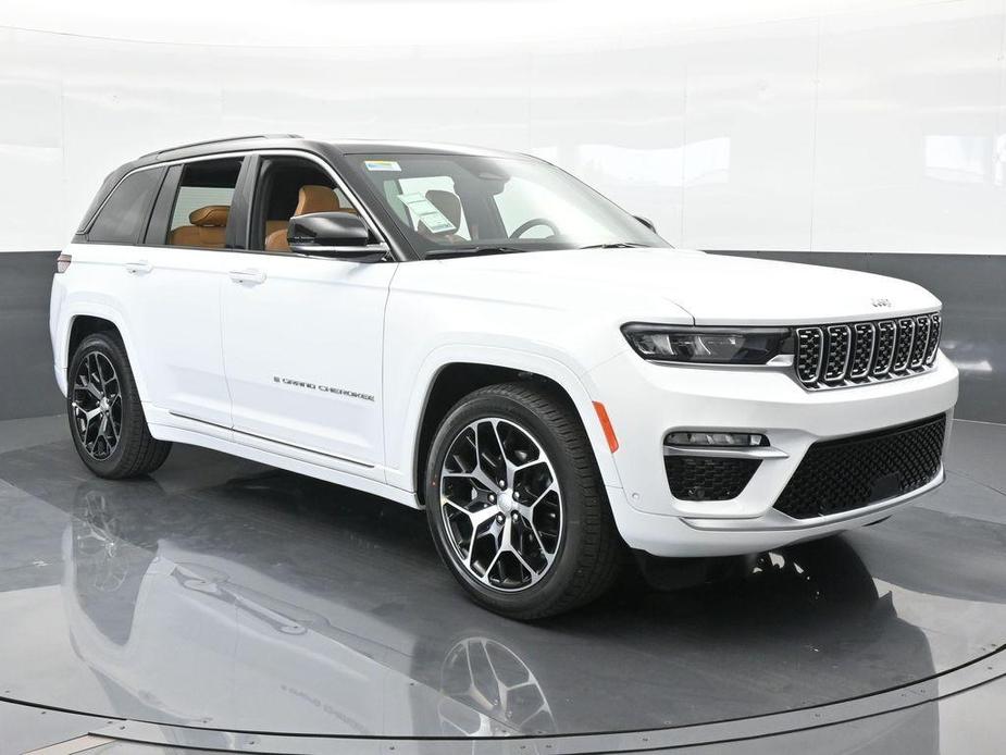 new 2024 Jeep Grand Cherokee car, priced at $53,781