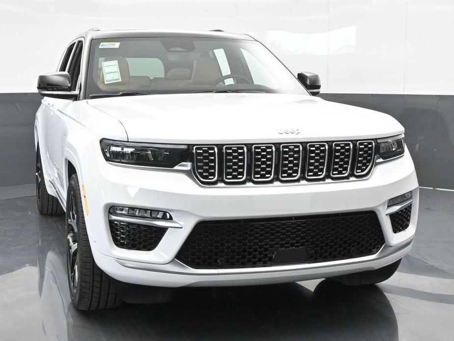 new 2024 Jeep Grand Cherokee car, priced at $53,781