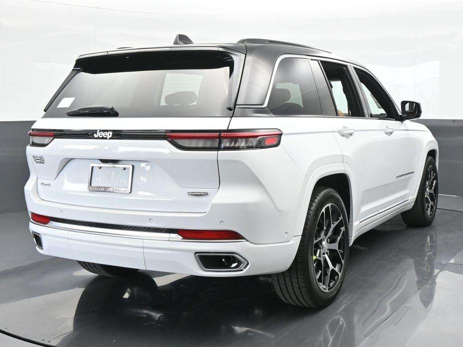 new 2024 Jeep Grand Cherokee car, priced at $53,781