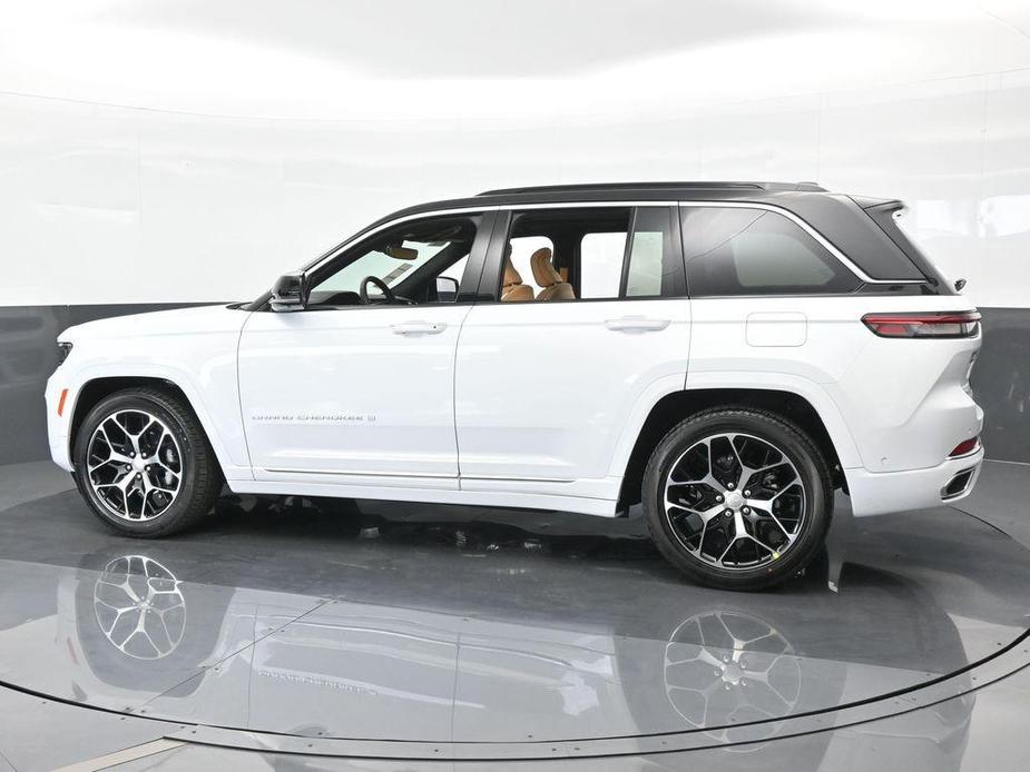 new 2024 Jeep Grand Cherokee car, priced at $53,781