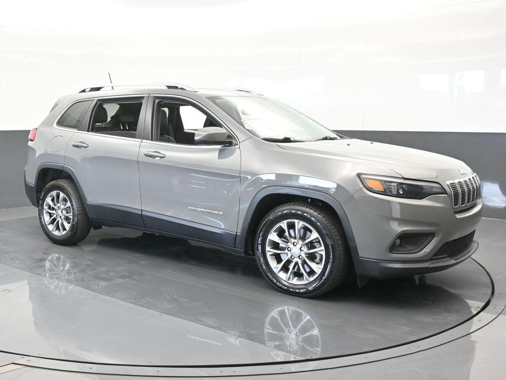 used 2021 Jeep Cherokee car, priced at $15,777