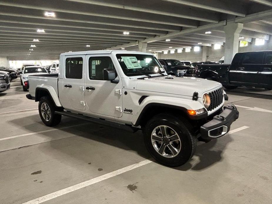 new 2024 Jeep Gladiator car, priced at $44,408