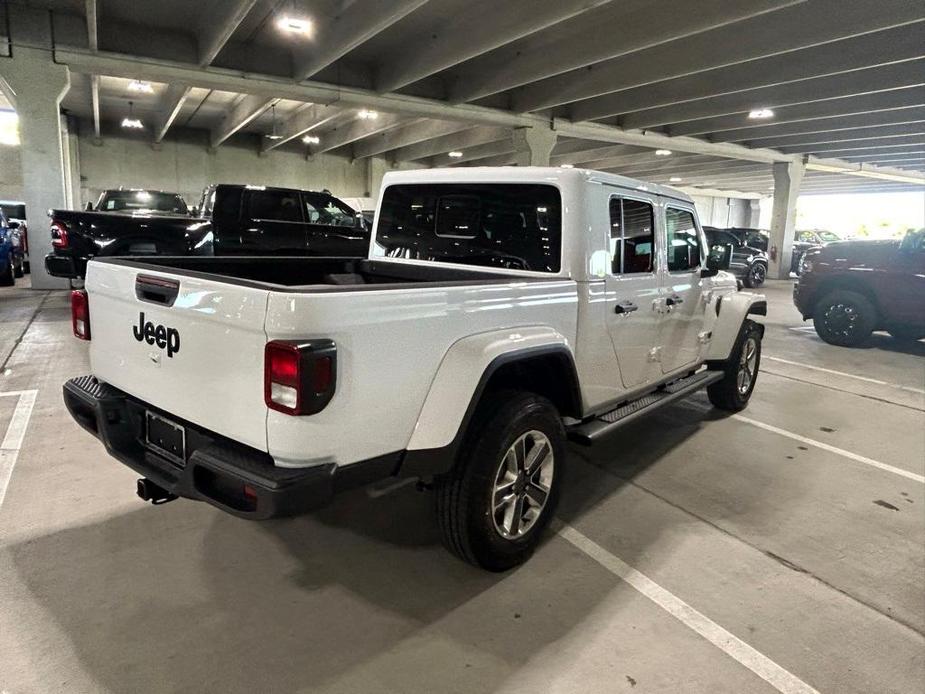 new 2024 Jeep Gladiator car, priced at $44,408