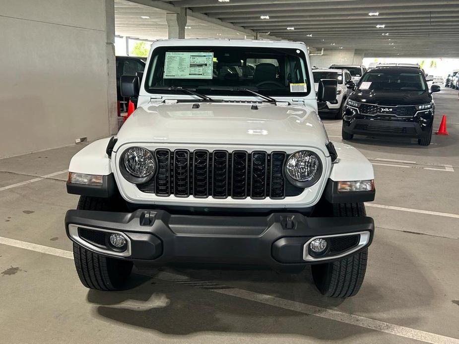 new 2024 Jeep Gladiator car, priced at $44,408