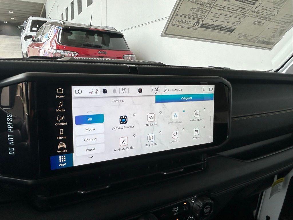 new 2024 Jeep Gladiator car, priced at $44,019