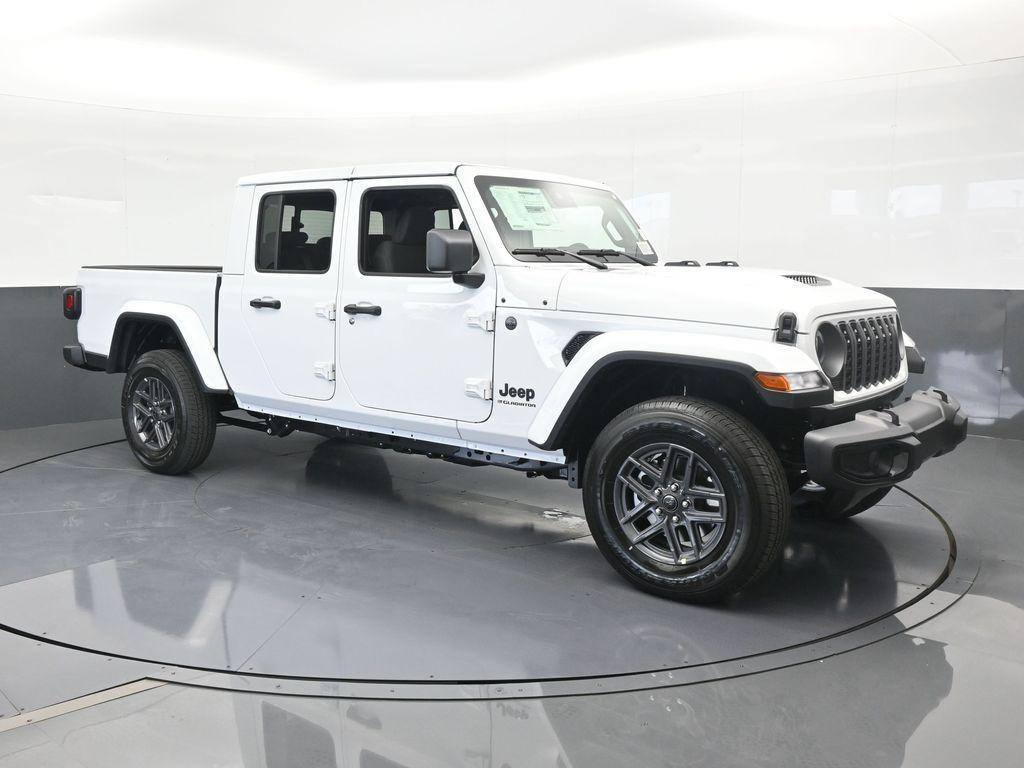 new 2025 Jeep Gladiator car