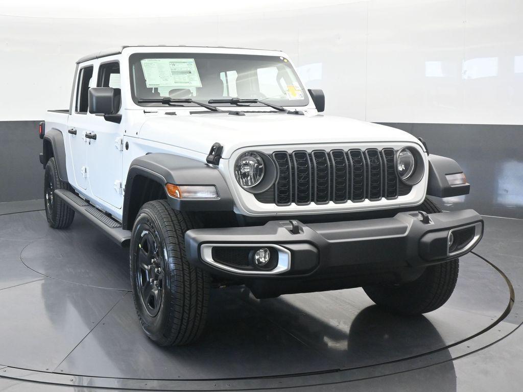 new 2026 Jeep Gladiator car, priced at $46,020