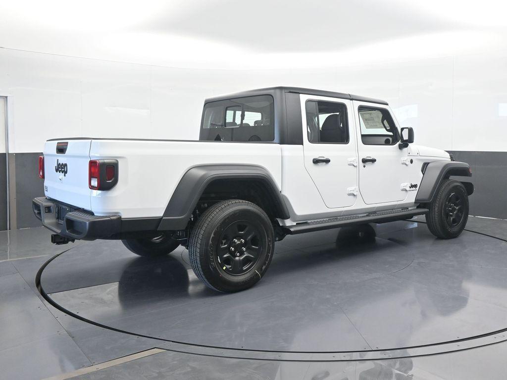 new 2026 Jeep Gladiator car, priced at $46,020