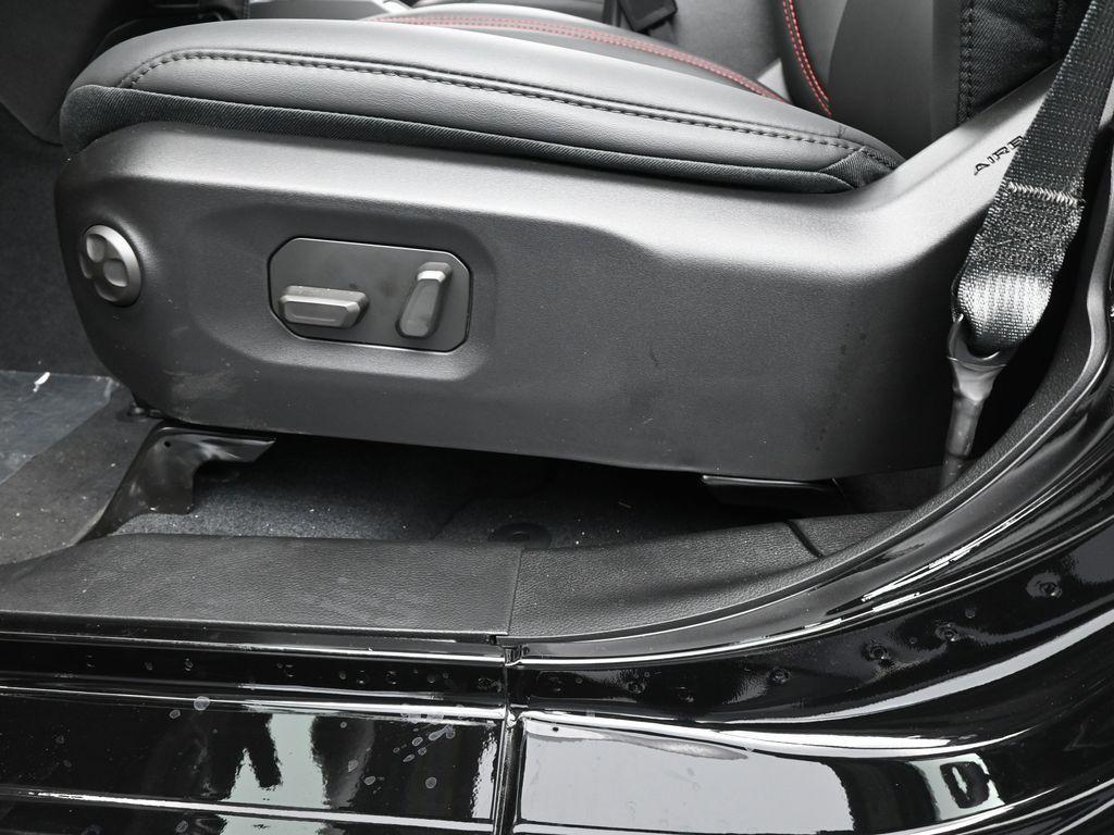 new 2025 Jeep Wrangler car