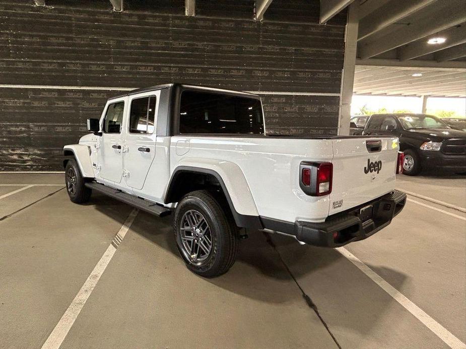 new 2024 Jeep Gladiator car, priced at $44,622