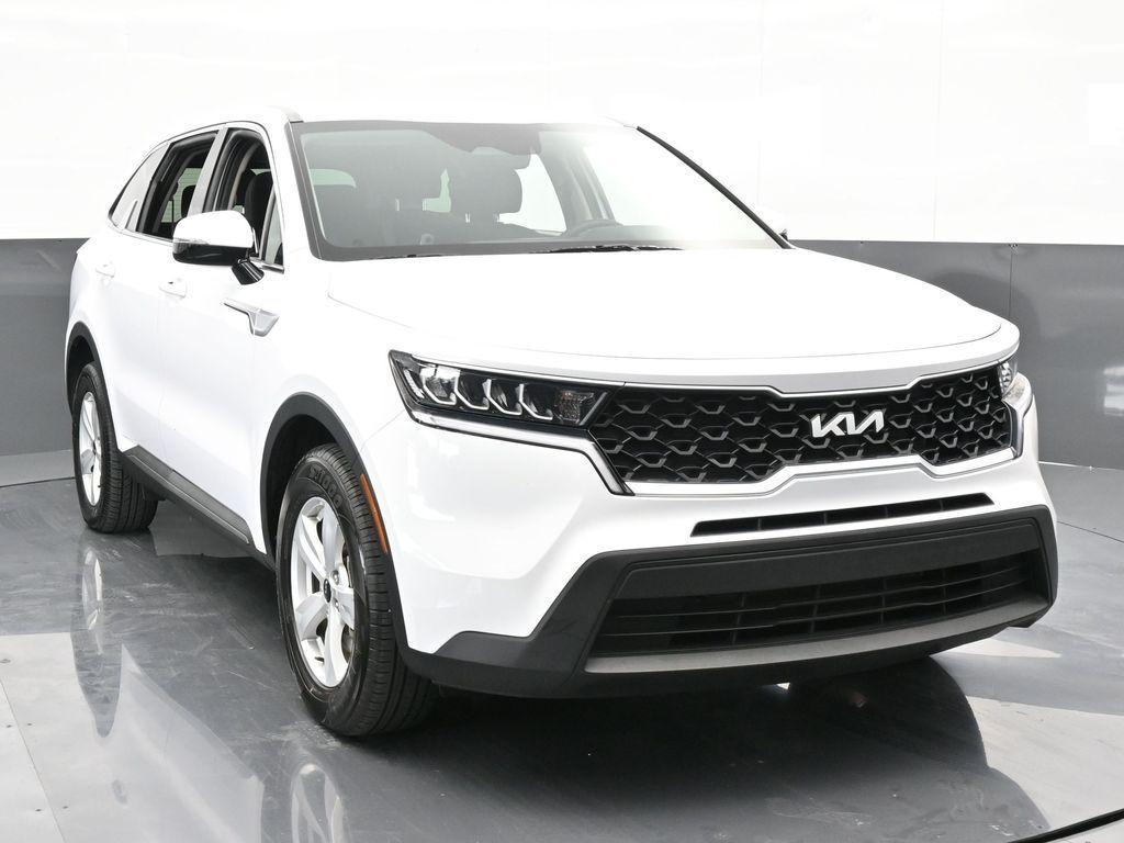 used 2023 Kia Sorento car, priced at $21,951
