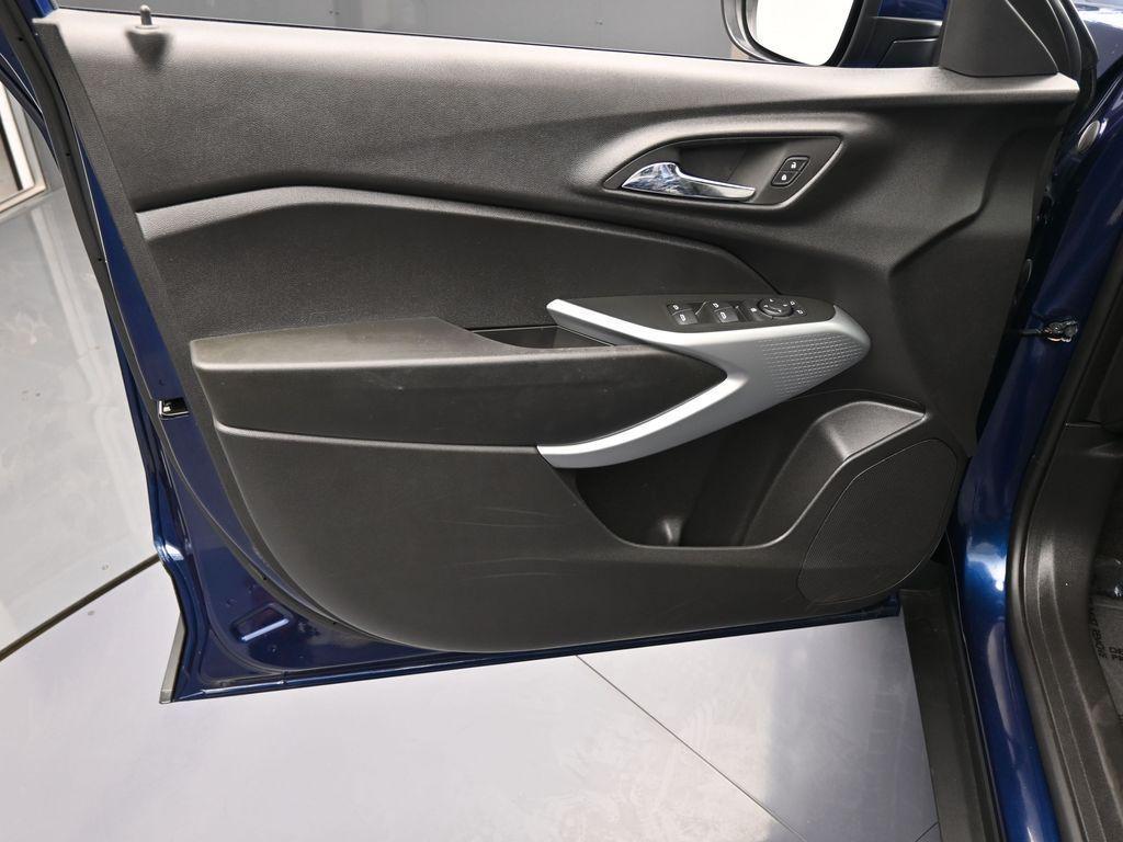 used 2024 Chevrolet Trax car, priced at $18,621