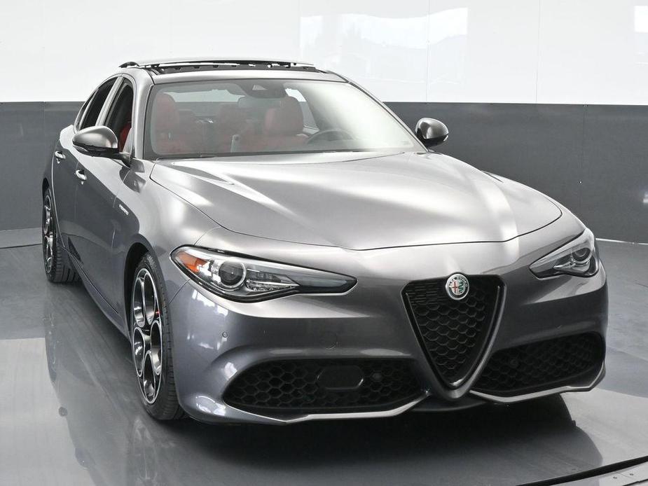 used 2022 Alfa Romeo Giulia car, priced at $28,998