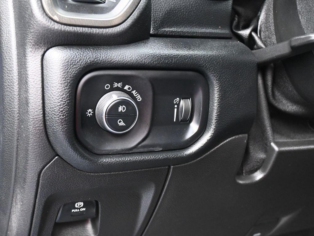 used 2021 Ram 1500 car, priced at $33,887