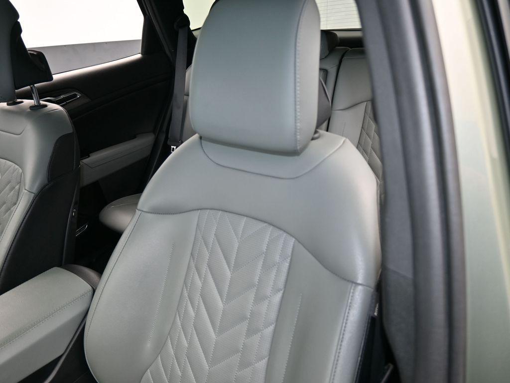 used 2023 Kia Sportage car, priced at $24,996
