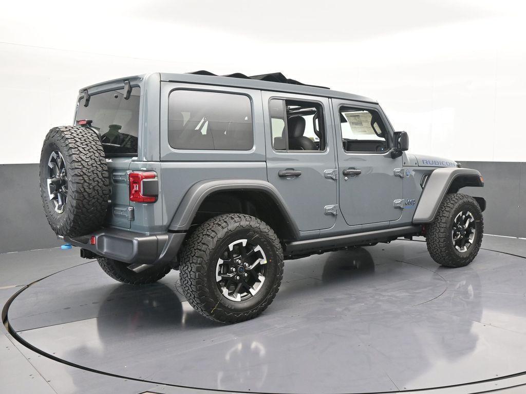 new 2025 Jeep Wrangler 4xe car