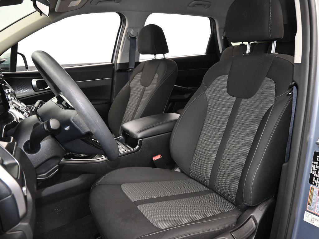 used 2022 Kia Sorento car, priced at $19,591