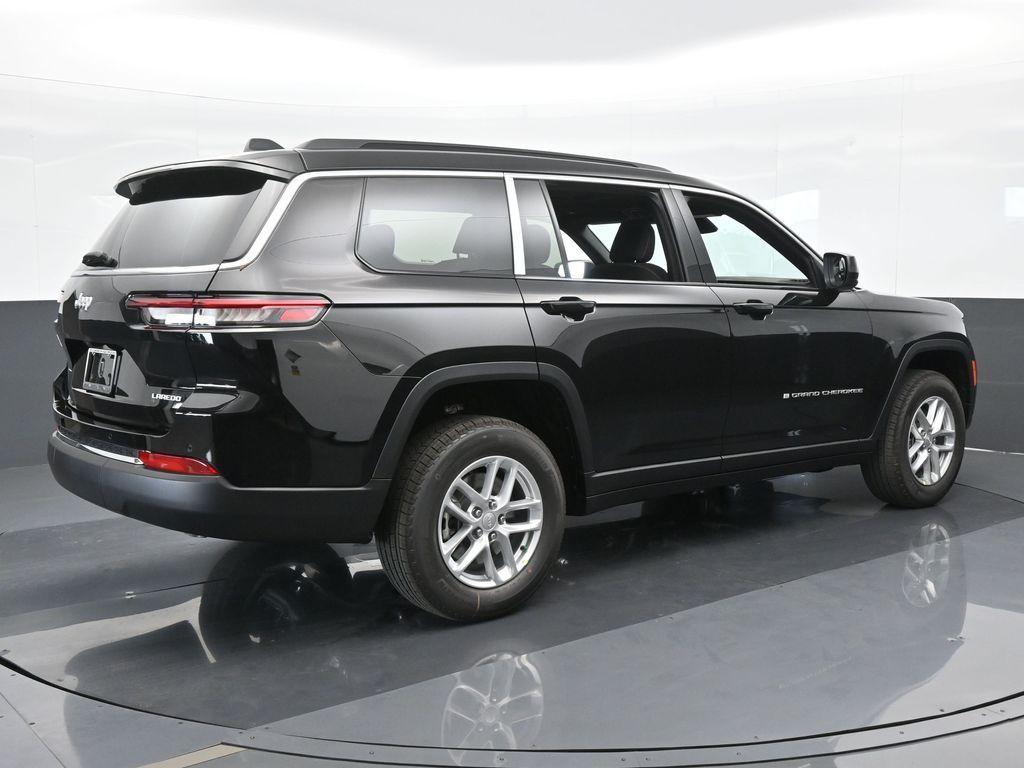 new 2024 Jeep Grand Cherokee L car, priced at $42,159