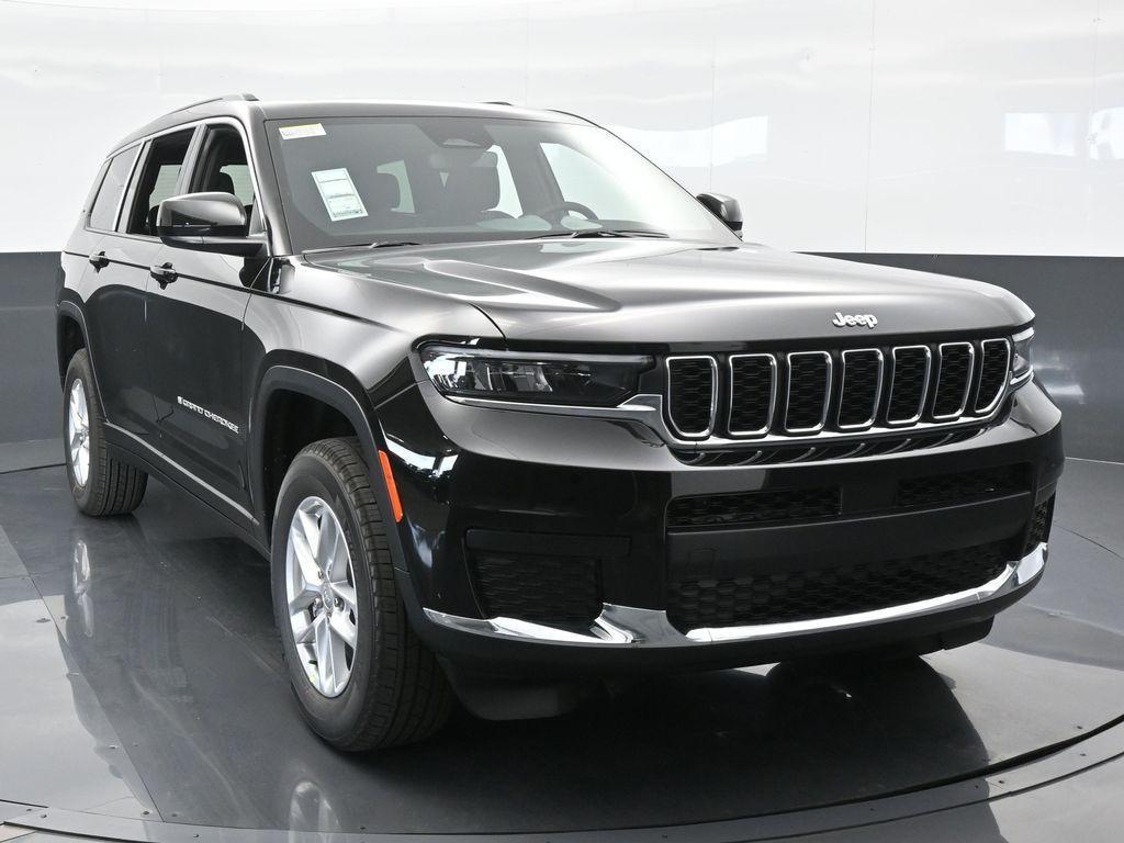 new 2024 Jeep Grand Cherokee L car, priced at $42,159