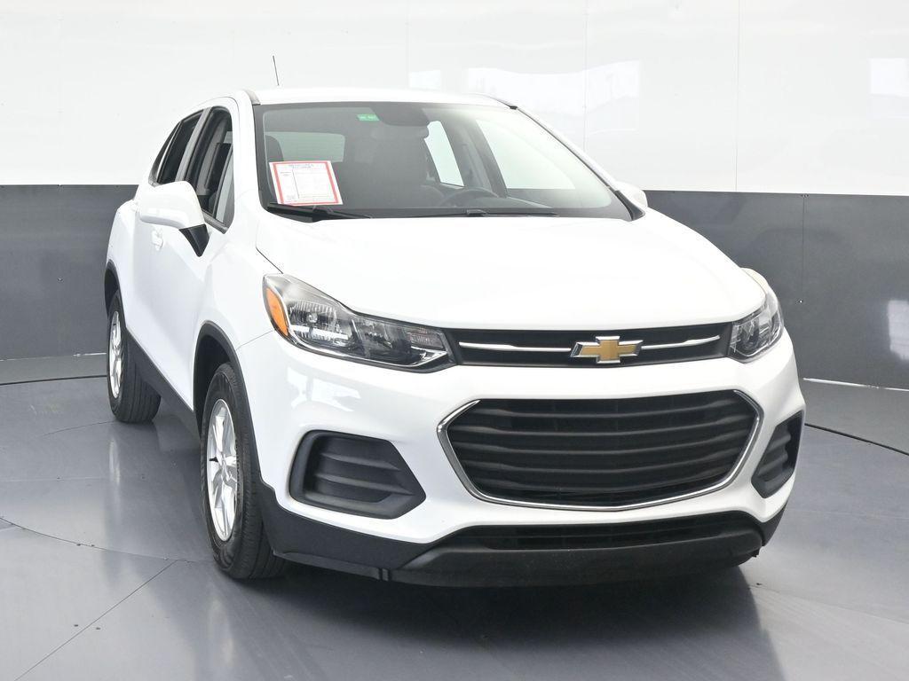 used 2022 Chevrolet Trax car, priced at $13,990