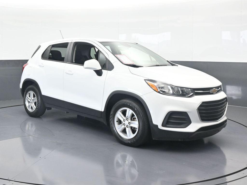 used 2022 Chevrolet Trax car, priced at $13,990