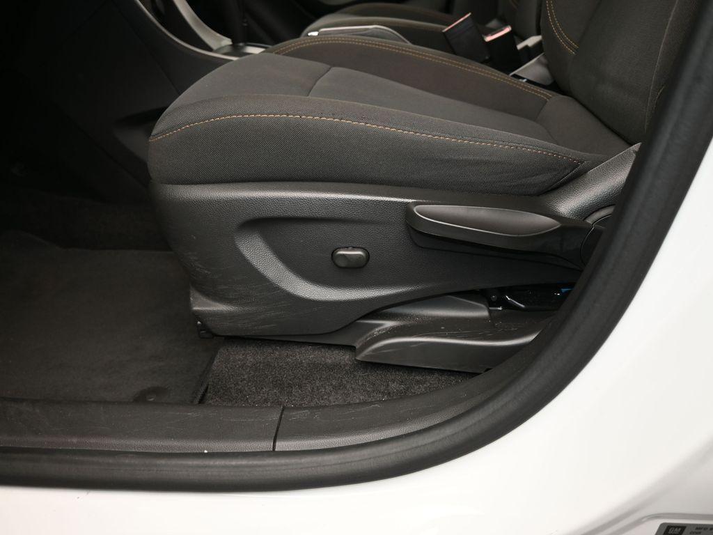 used 2022 Chevrolet Trax car, priced at $13,990