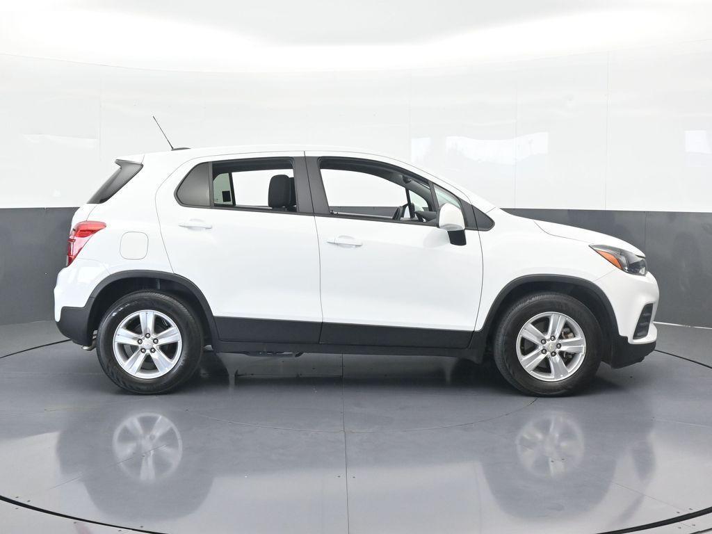used 2022 Chevrolet Trax car, priced at $13,990
