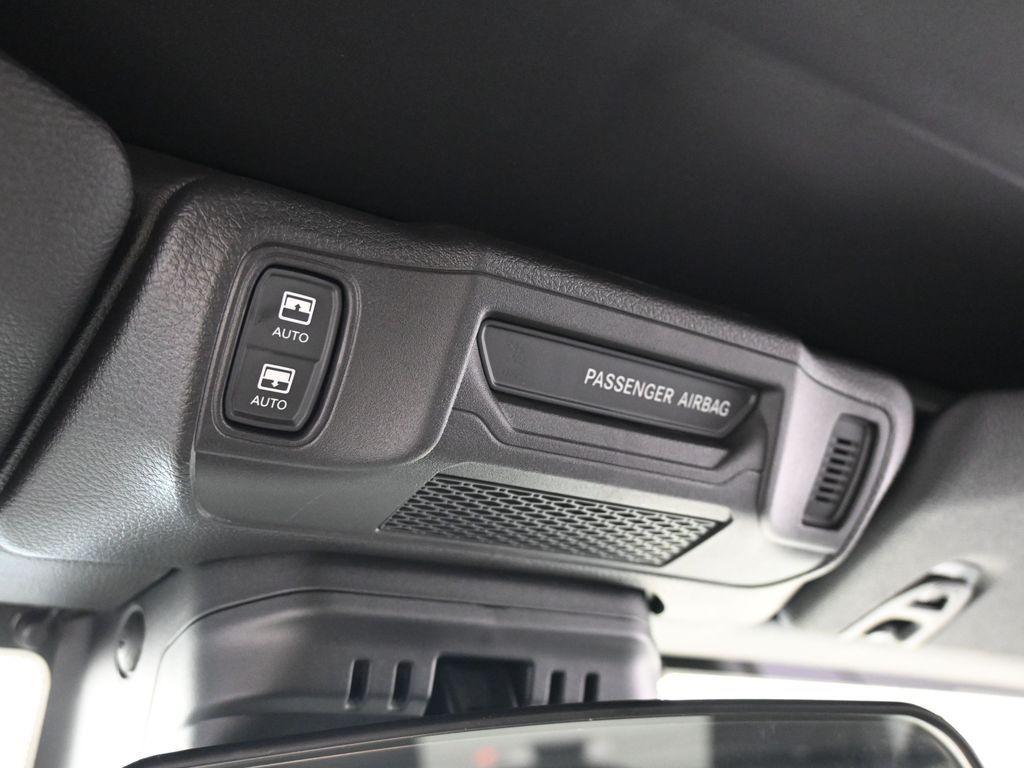 new 2025 Jeep Wrangler car