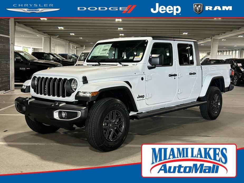 new 2024 Jeep Gladiator car, priced at $41,622