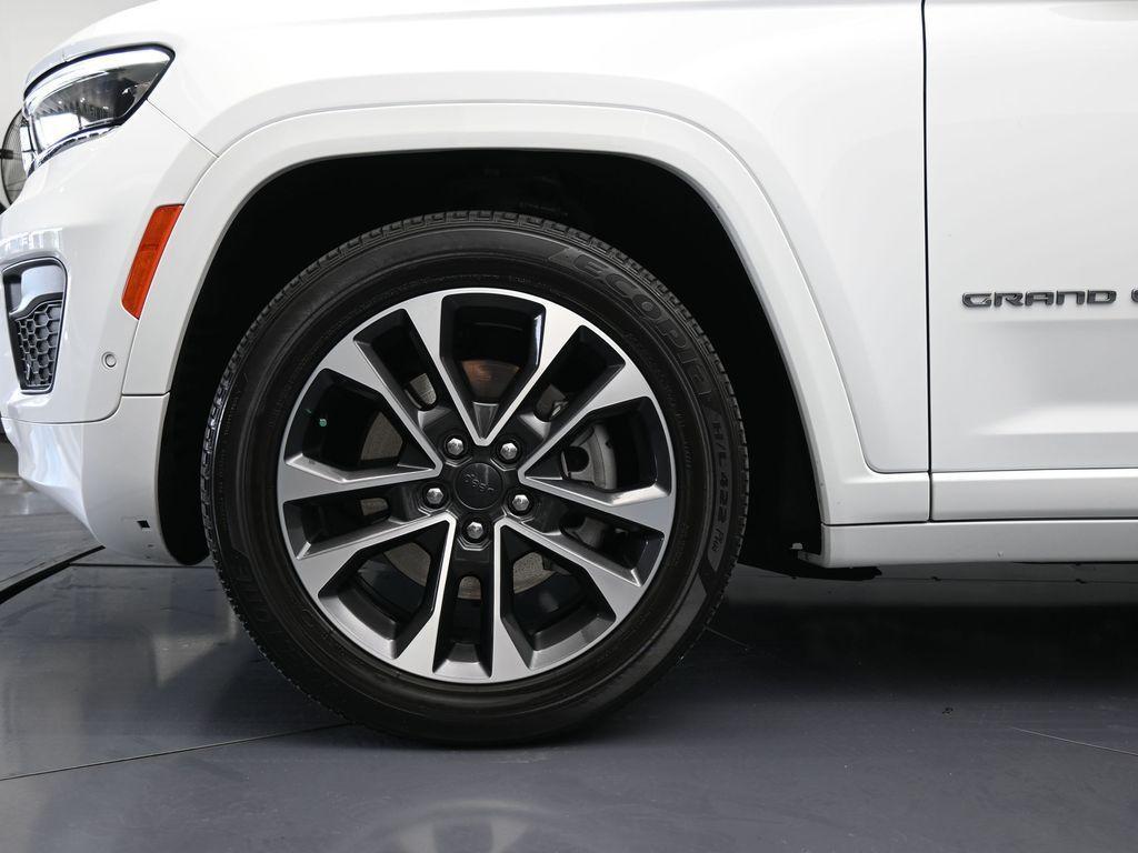 used 2023 Jeep Grand Cherokee L car, priced at $32,899