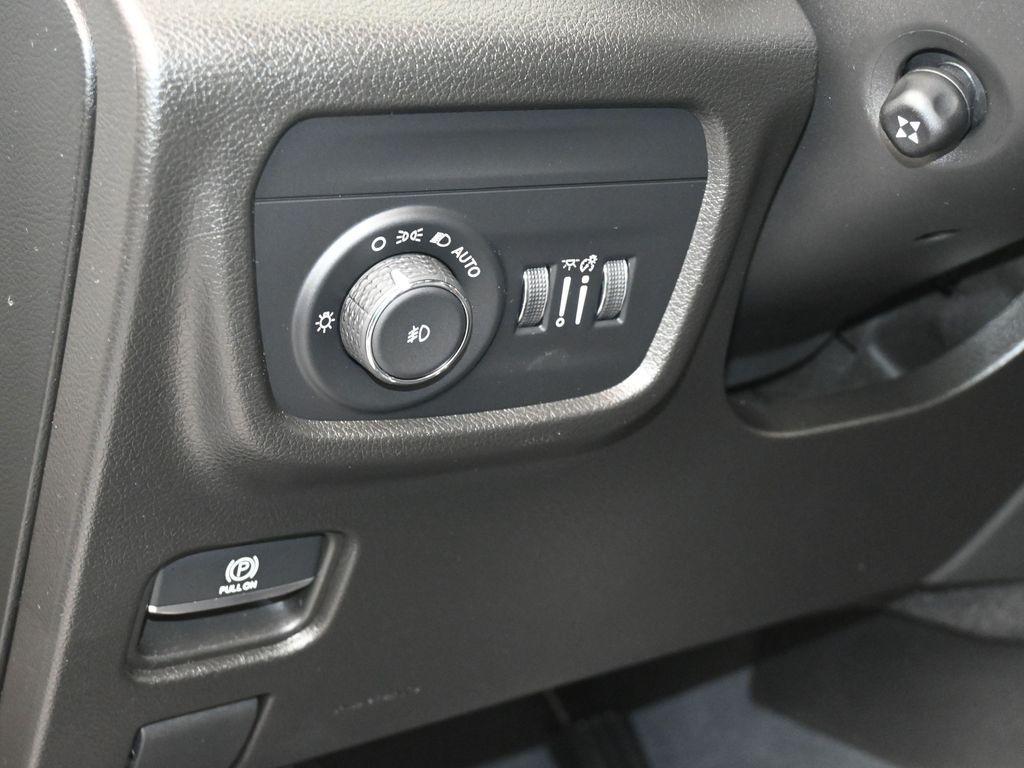 used 2023 Jeep Grand Cherokee L car, priced at $32,899