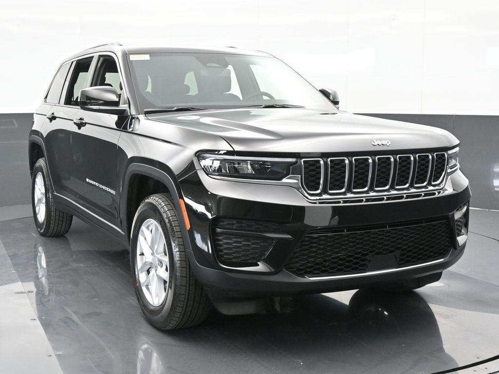 new 2024 Jeep Grand Cherokee car, priced at $32,675