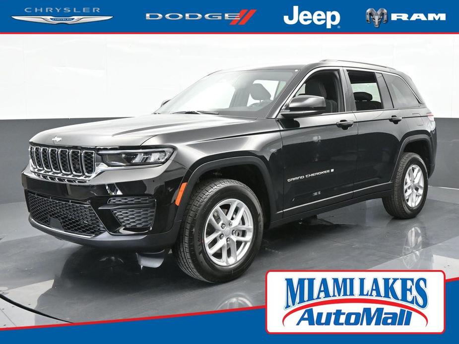 new 2024 Jeep Grand Cherokee car, priced at $33,425