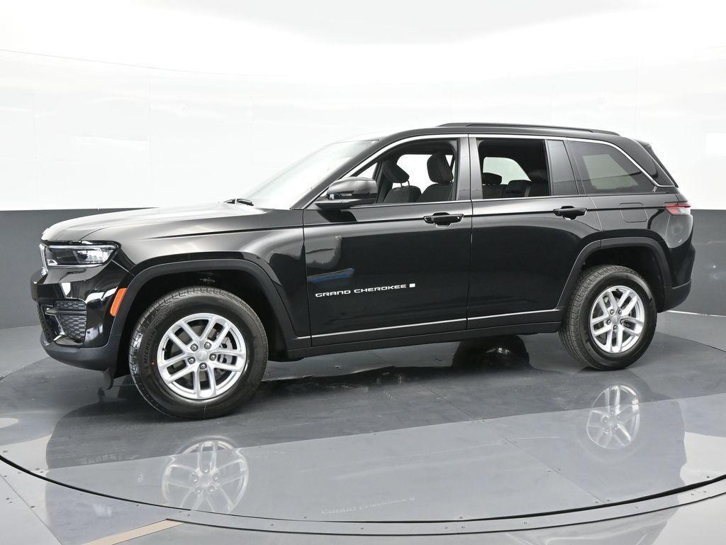 new 2024 Jeep Grand Cherokee car, priced at $32,675