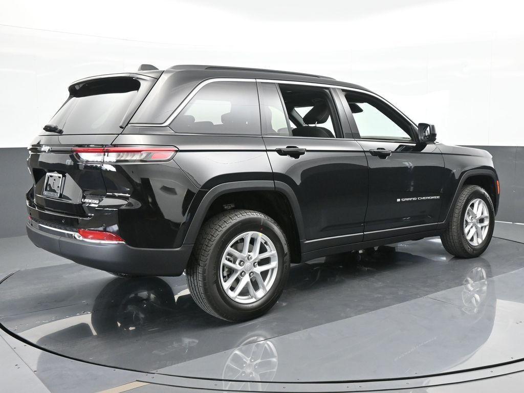 new 2024 Jeep Grand Cherokee car, priced at $32,675